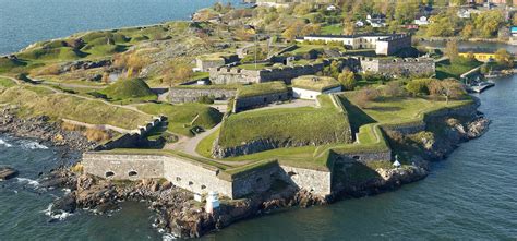 island fortress  suomenlinna  gem  helsinkis archipelago discovering finland