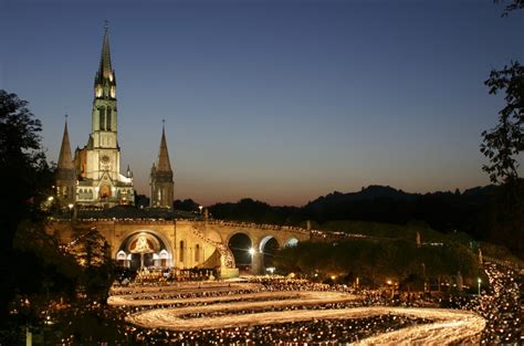 Sanctuaire De Lourdes Communauté Saint Martin