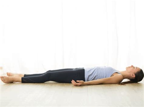 Yoga For Summer Try Savasana To Beat The Heat How To Do The Corpse