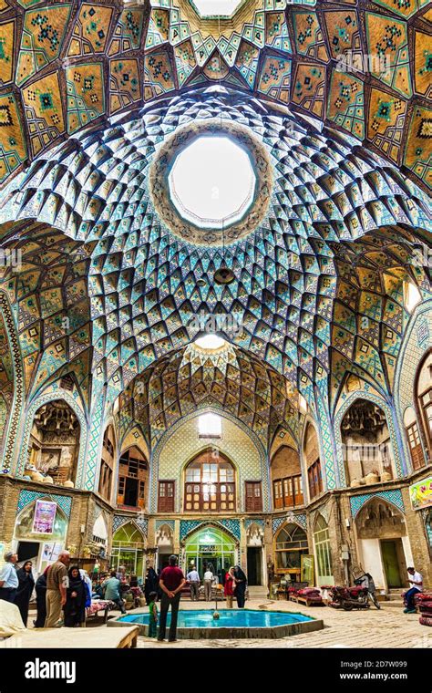 Kashan Iran May 02 2015 Timcheh E Amin O Dowleh Kashan Bazar