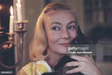 Veronica Lake Photos And Premium High Res Pictures Getty Images