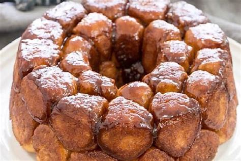 Homemade Monkey Bread Recipe That Skinny Chick Can Bake