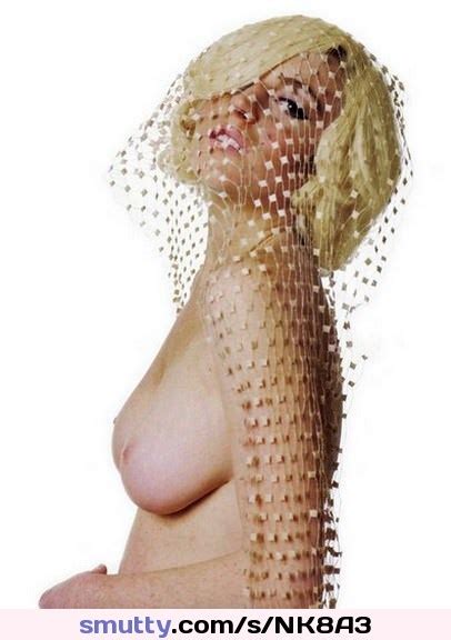 Lindsay Lohan Posing Nude For New York Magazine 2008 Celebtemple