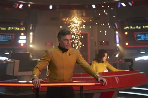 The Star Trek Discovery Finale Leaves A Confusing