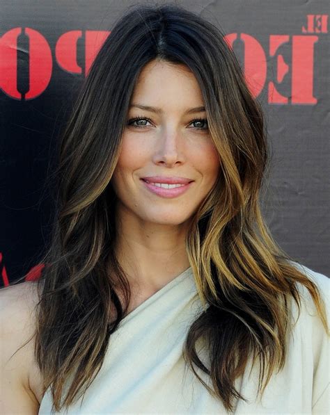 By cutting layers in your hair, you add texture and volume. Celebrity Long Layered Hairstyles | Hair Highlights