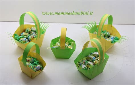 Una raccolta di 20 dei nostri lavoretti di natale per bambini da realizzare con la carta: Lavoretti facili cestini di carta - Mamma e Bambini