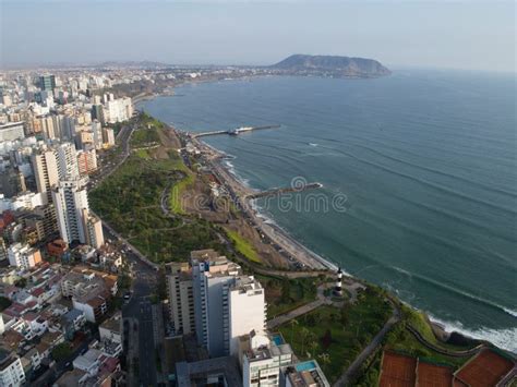 Vista Aérea De Miraflores En Lima Perú Foto De Archivo Imagen De