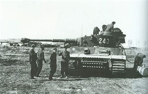 Pin Auf Panzer Tiger I