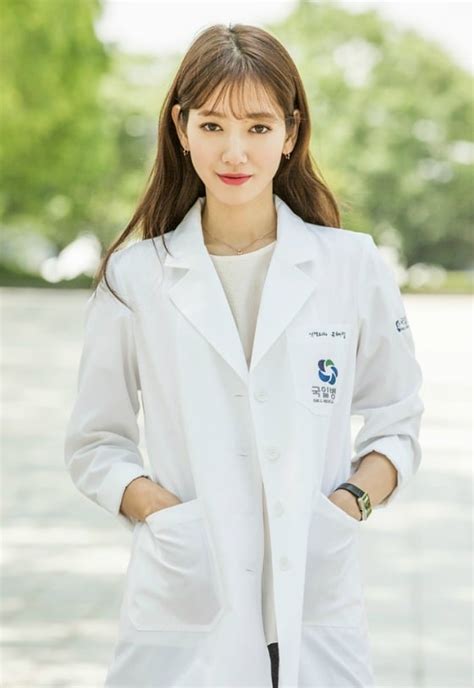 Doctor crush merupakan drama yang dibintangi oleh kim rae won dan park shin hye, yang menggantikan drama. » Doctors » Korean Drama