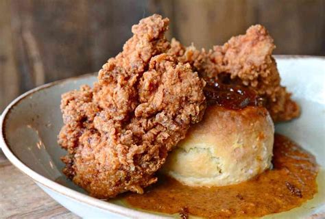 Smith, the iconic henry's soul kitchen is known for its fine southern cooking and sweet potato pie in n.w. Best Southern Food in DC - Washington DC Soul Food ...