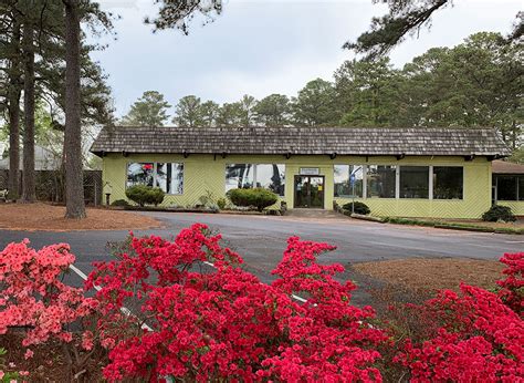 Последние твиты от halls wholesale (@hallsatlanta). Hall's Flower Shop - Stone Mountain GA Florist serving ...