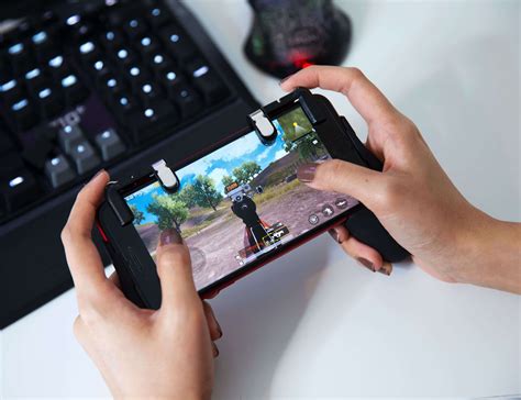 10 Must-have gaming accessories you need to see (gaming tech 2019)