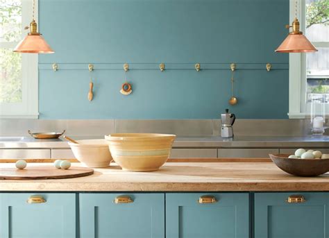 Benjamin Moore Color of the Year 2021 Aegean Teal