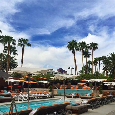 Bare Topless Pool Party ☀ Cabana Rental Bachelor Vegas