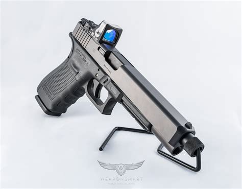 Glock 40 Gen4 Chambered In 10mm Threaded Barrel And Rmr 3391x2653