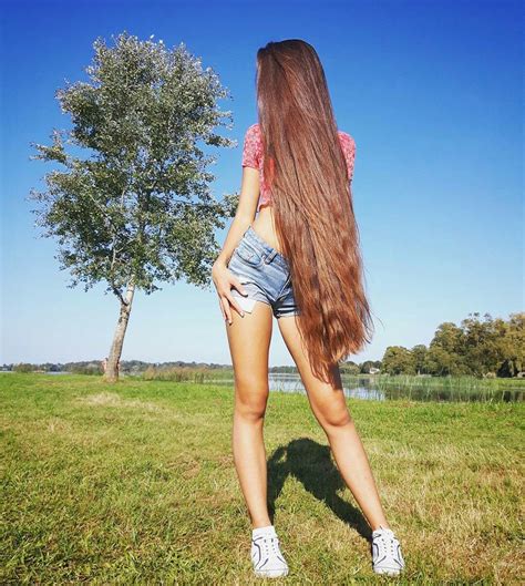 Pin By Beauty Palace On Viktorija Jukonytè Long Hair Styles Glossy