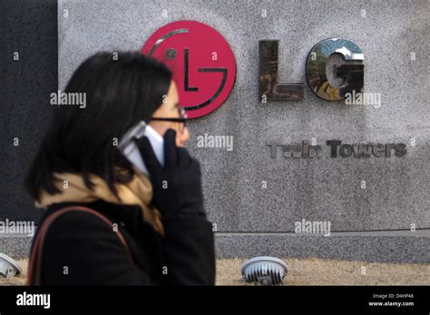 South Korea Lg Company Sign At The Headquarter Lg Twin Towers In