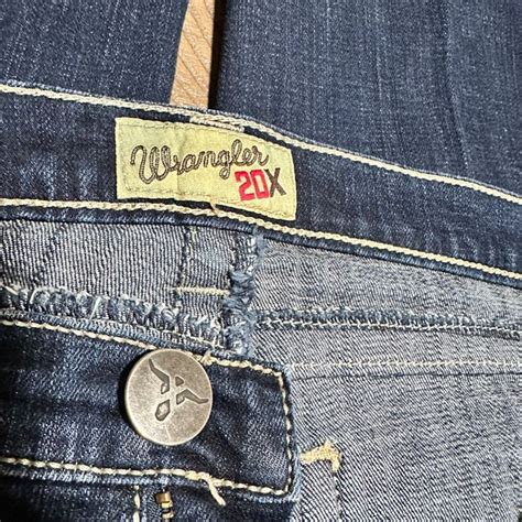 wrangler wrangler 20x style 42 vintage boot cut jeans sz 32x32 grailed