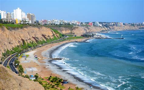 Playa Redondo Lima Peru World Beach Guide