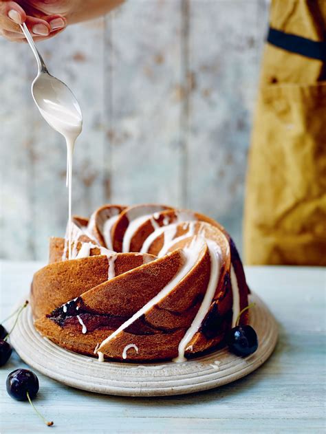 They are easy to prepare and can be served for breakfast, potlucks, and even fancy desserts. Bundt Cake Dessert Recipes for Xmas | Jamie Oliver, GBBO ...