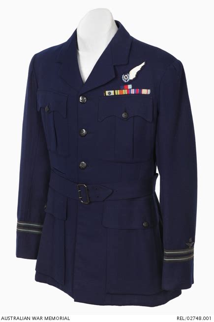 Service Dress Tunic Flight Lieutenant A W Bowman Raaf Australian