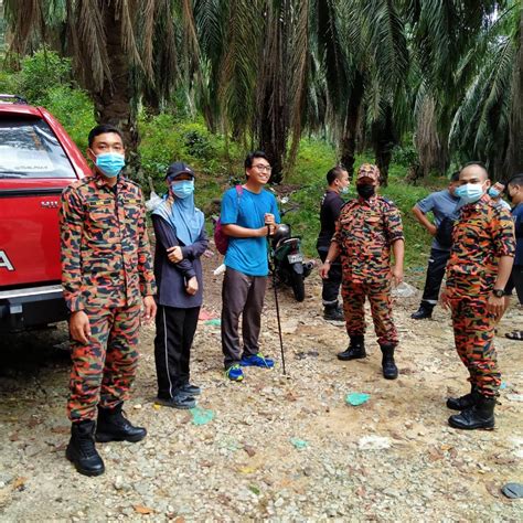 Jabatan pelajaran negeri pulau pinang. Bomba selamatkan suami isteri sesat dalam hutan - Kosmo ...
