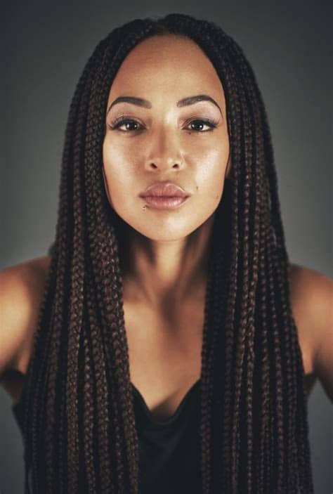 That's why we encourage anyone thinking about becoming a hair braider to read these quick q&a's about this area of beauty. 12 Stylish Medium Box Braids That are Trending in 2020 ...