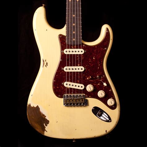 Fender Stratocaster 60 Roasted Alder Heavy Relic Aged Vintage White