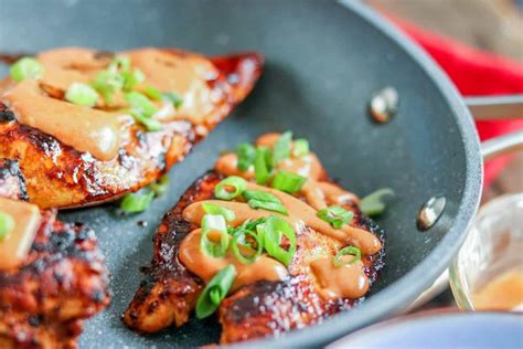 It takes no time to prepare and is on the table in less than 30 minutes. Spicy & Sweet Chicken Diablo |Kylee Cooks