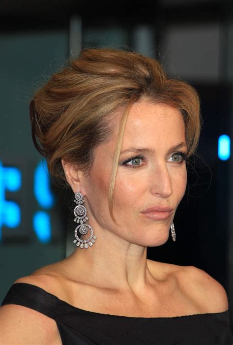 Popular Short Hairstyles For Mother Of The Bride Over 50