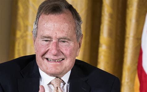 Former President George Hw Bush Dies At 94 Wgn Tv