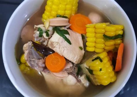 Gairah pada minyak sayur bawang dan wortel, tambahkan ke sup. Resep Sup Ayam Jagung Wortel Bumbu Rempah oleh Bani ...