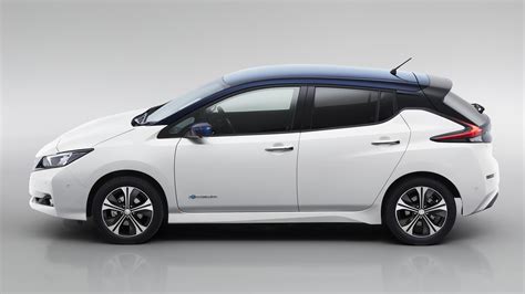 The Brand New Nissan Leaf Is Here Top Gear