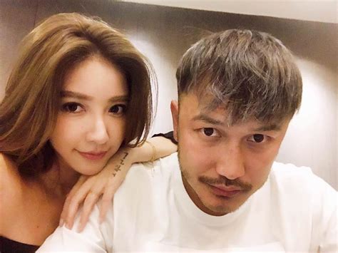 2009年1月前偶像團體 b.a.d 成員 田恩沛 與許維恩結婚時，在婚宴進行到新娘拋捧花時，就為其妻演唱這首已故前男友所作的《旋木》，並對她說：「我知道這首. KID、許維恩上婦產科又同赴美國疑似好事近 經紀人否認傳言 - 娛樂 - 中時