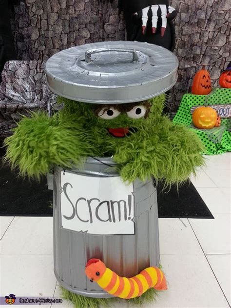 Oscar The Grouch Halloween Costume Contest At Costume