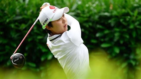 Born 14 july 1995), also known as hyo joo kim, is a south korean professional golfer who plays on the lpga of korea. Hyo Joo Kim fires 3rd-round 65 to lead Evian major by 1 shot | CBC Sports