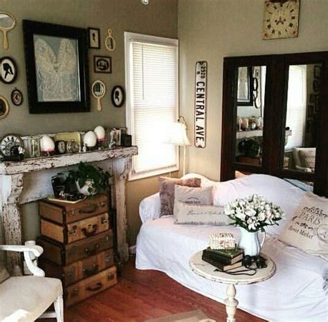 Living Room Pinned From Boomtown Mercantile On Instagram Shabby