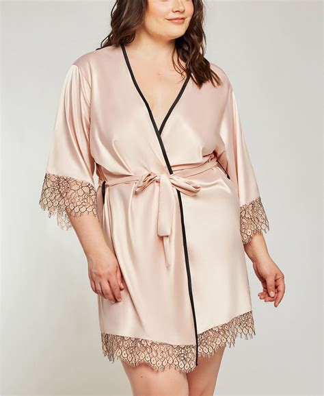 20 Plus Size Robes For Maximum Summer Style And Comfort