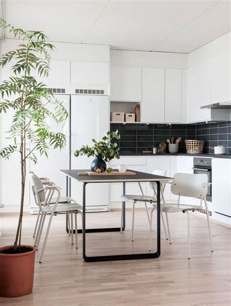 Stylish Finnish Apartment By Minna Jones Nordic Design Kitchen
