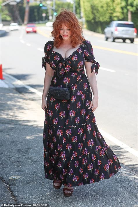 Christina Hendricks Puts On A Very Busty Display At The Instyle Day Of