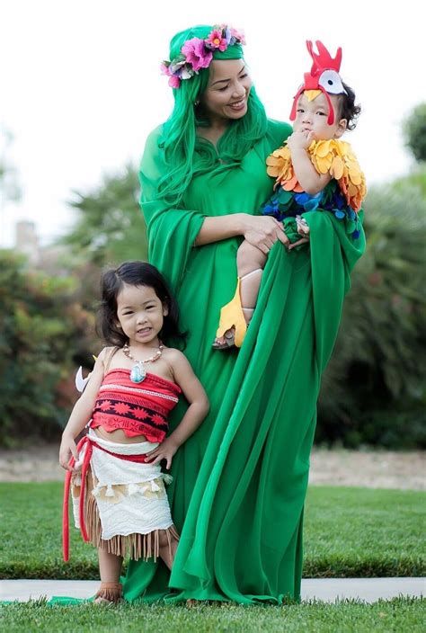 Different types of moana costumes for toddlers. DIY Moana Te Fiti Costume » Ideas & Tutorial | maskerix.com in 2020 | Halloween outfits, Moana ...