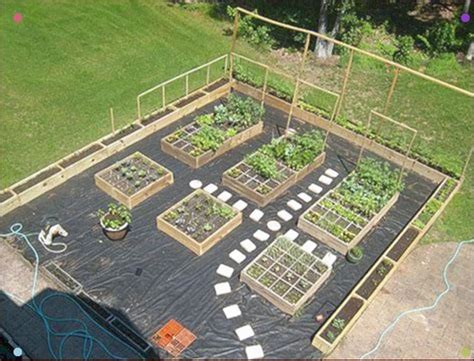 Marvelous 25 Easy Vegetable Garden Layout Ideas For Beginner Garden