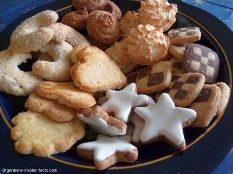 Quick and simple christmas cookie recipes you will want to try this holiday season. Authentic German Christmas Cookies - Facts and traditional recipes