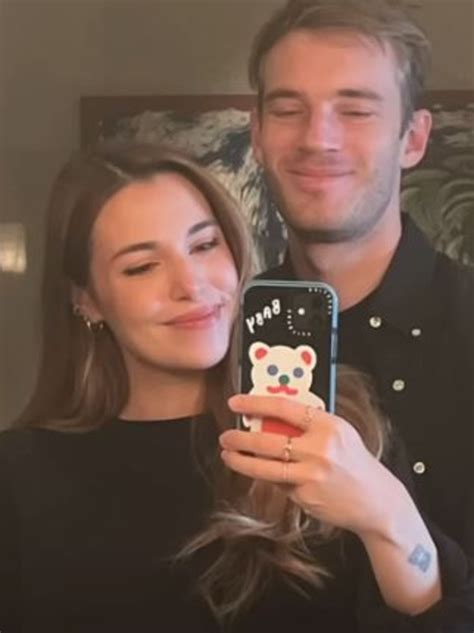 Youtube Star Pewdiepie Announces Baby With Wife Marzia Video Gold