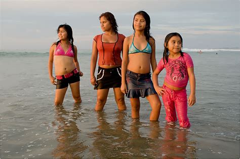 Surf Fever In Peru Local Girls At Máncoras Beach The New York Times