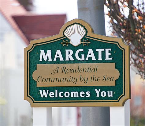 Margate Welcomes You Sign Editorial Stock Image Image Of Tourism