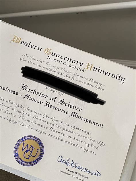 Im Done Finally Got My Degree 😊 Rwgu
