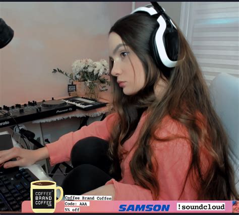 Twitchtvalisha On Twitter Super Chill Stream Today New Song But I Cant Upload To