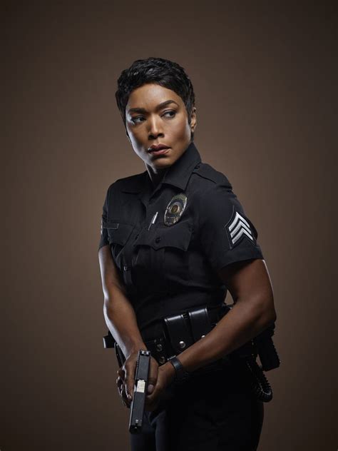 9 1 1 Season 1 In 2023 Black Tv Shows Police Women American Tv Shows