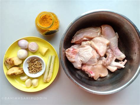 Rasa pedasnya yang nendang dan nikmat selalu memberikan sensasi yang menggugah selera makan. Cara membuat Ayam Goreng Lengkus yang rangup dah sedap ...